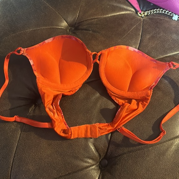 Victoria secret padded push up bra 32B - Picture 3 of 3